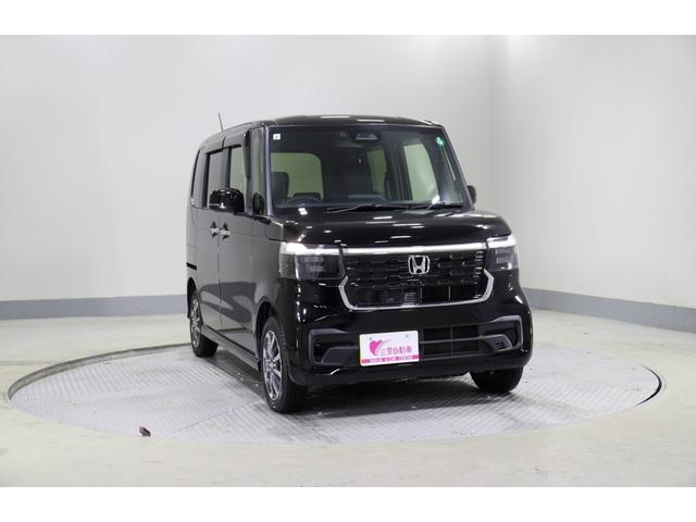 Ｎ－ＢＯＸカスタム ベースグレード　４ＷＤ　レンタアップ　純正ナビ　Ｂカメラ　ＥＴＣ　片側パワスラ　衝突軽減サポート　Ｉストップ　シートＨ　Ｈミラー　ブレーキＨ　クルコン　コーナーセンサー　レーンアシスト　夏・冬タイヤ　純正ＡＷ（5枚目）