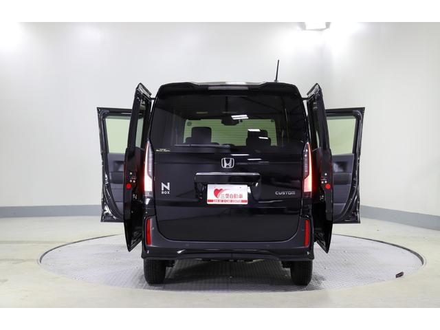 Ｎ－ＢＯＸカスタム ベースグレード　４ＷＤ　レンタアップ　純正ナビ　Ｂカメラ　ＥＴＣ　片側パワスラ　衝突軽減サポート　Ｉストップ　シートＨ　Ｈミラー　ブレーキＨ　クルコン　コーナーセンサー　レーンアシスト　夏・冬タイヤ　純正ＡＷ（29枚目）
