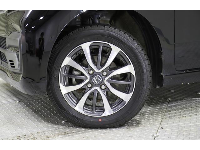 Ｎ－ＢＯＸカスタム ベースグレード　４ＷＤ　レンタアップ　純正ナビ　Ｂカメラ　ＥＴＣ　片側パワスラ　衝突軽減サポート　Ｉストップ　シートＨ　Ｈミラー　ブレーキＨ　クルコン　コーナーセンサー　レーンアシスト　夏・冬タイヤ　純正ＡＷ（66枚目）