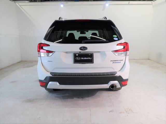 フォレスター Ａｄｖａｎｃｅ　ＥｙｅＳｉｇｈｔ搭載車　リヤカメラ　ドライブレコーダー　純正エンジンスターター（14枚目）