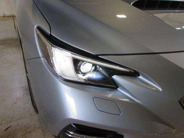 レヴォーグ ＳＴＩ　Ｓｐｏｒｔ　ＥＸ　ＥｙｅＳｉｇｈｔ　Ｘ　ナビ　プッシュスタート／メモリーナビ／バックカメラ／パーシート／シートヒーター（16枚目）