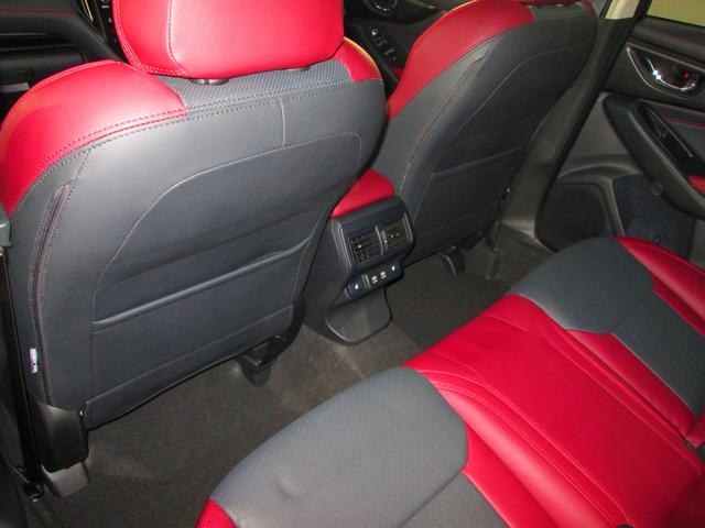 レヴォーグ ＳＴＩ　Ｓｐｏｒｔ　ＥＸ　ＥｙｅＳｉｇｈｔ　Ｘ　ナビ　プッシュスタート／メモリーナビ／バックカメラ／パーシート／シートヒーター（29枚目）