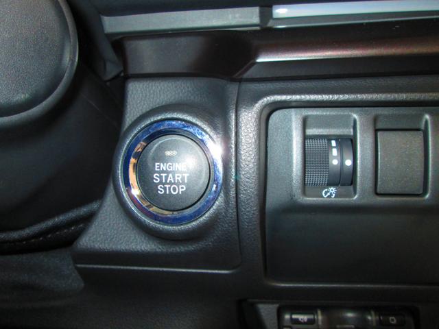 レヴォーグ ＳＴＩ　Ｓｐｏｒｔ　ＥＸ　ＥｙｅＳｉｇｈｔ　Ｘ　ナビ　プッシュスタート／メモリーナビ／バックカメラ／パーシート／シートヒーター（35枚目）