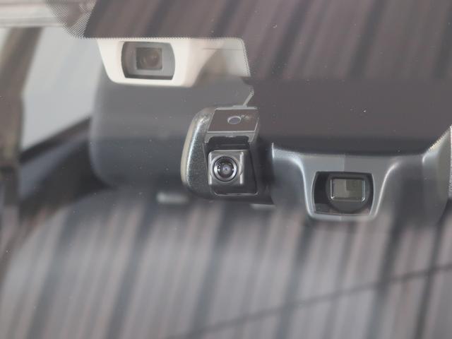 レヴォーグ １．６ＧＴ　ＥｙｅＳｉｇｈｔ　Ｓｍａｒｔ　Ｅｄｉｔｉｏｎ　プッシュスタート／メモリーナビ／バックカメラ／パーシート／シートヒーター（10枚目）