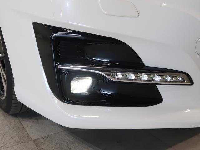 レヴォーグ １．６ＧＴ　ＥｙｅＳｉｇｈｔ　Ｓｍａｒｔ　Ｅｄｉｔｉｏｎ　プッシュスタート／メモリーナビ／バックカメラ／パーシート／シートヒーター（13枚目）