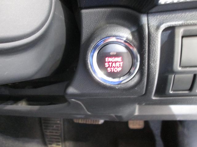 �{�^���ЂƂŃG���W���n�m�I�^�]�̖����������o����v�b�V���X�^�[�g�I�G���W���̎n���́A�u���[�L�y�_���𓥂݂Ȃ���v�b�V���X�C�b�`�ōs���܂��B