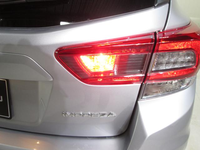 インプレッサスポーツ １．６ｉ－Ｓ　ＥｙｅＳｉｇｈｔ（13枚目）