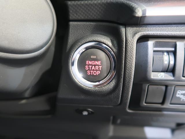 �{�^���ЂƂŃG���W���n�m�I�^�]�̖����������o����v�b�V���X�^�[�g�I�G���W���̎n���́A�u���[�L�y�_���𓥂݂Ȃ���v�b�V���X�C�b�`�ōs���܂��B