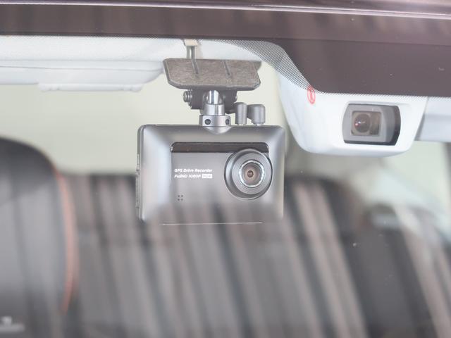 フォレスター Ｘ－ＢＲＥＡＫ　ＥｙｅＳｉｇｈｔ　メモリーナビ／バックカメラ　プッシュスタート／メモリーナビ／バックカメラ／パーシート／シート（10枚目）