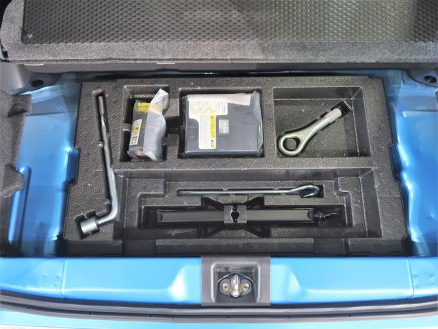 �t���A�{�[�h���̃T�u�g�����N�ł��I�p���N�C���L�b�g��W���b�L���̎ԍڍH����߂��Ă��܂��B