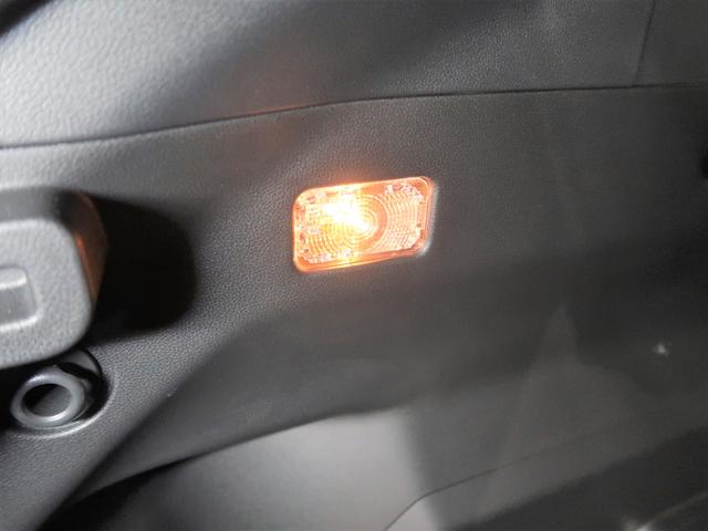 �J�[�S���[�������v����܂��B��Ԃ̉ו��̐ς݉��낵�����K�ł��I