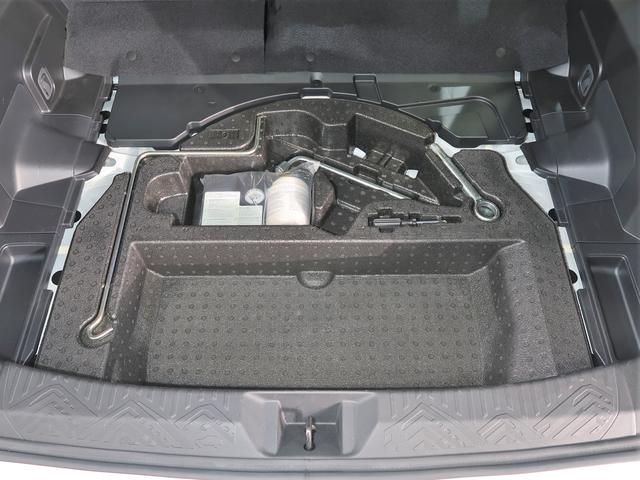 �t���A�{�[�h���̃T�u�g�����N�ł��I������Ƃ��������������[�ł���֗��ȃX�y�[�X�ł��I