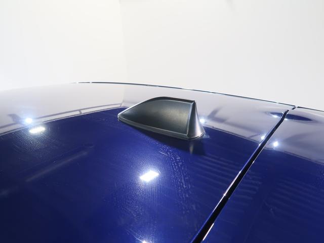 �����t�H�����ŁA�X�^�C�����b�V���ȃV���[�N�t�B���A���e�i�I�]���̃��b�h�^�A���e�i�ƈقȂ�A�Œ�^�C�v�Ȃ̂Ő�ԋ@�ɓ����ۂ�A���̒��ԏ�ȂǂŐ܂肽���񂾂���O���K�v�������֗��ł��B