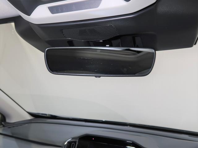 �����hῃ��[���~���[�I���[���~���[�Ɍ㑱�Ԃ̃��C�g�����˂���ῂ����Ƃ��ȂǂɁA�����I�Ɍ��̋�����}���Ă���܂��B