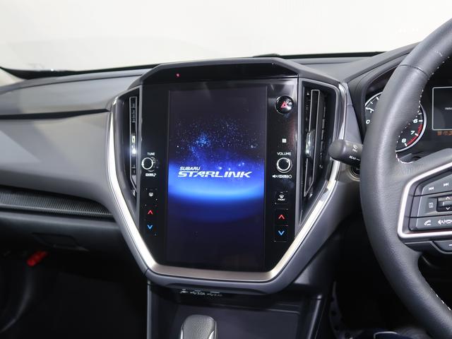 �i�r�Q�[�V�����@�\�ɉ����A�X�}�[�g�t�H���A�v�����g���A���ʂŒ����I�ɑ���ł���A�P�P�D�U�C���`�Z���^�[�C���t�H���[�V�����f�B�X�v���C���C���t�H�e�C�������g�V�X�e���I