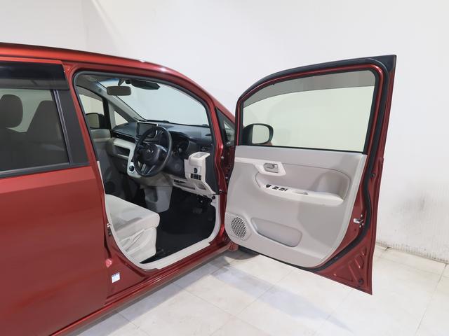 �X���[�Y�ɏ��~��ł���B�X�O�x�J���h�A�I�t�����g�h�A�́A��X�O�x�i���ԂQ�i�m�b�`�t�j�܂ŊJ���܂��B