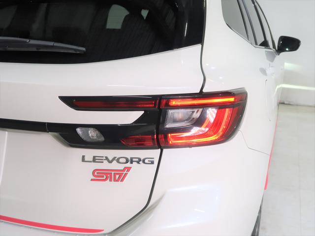 レヴォーグ ＳＴＩスポーツ（13枚目）