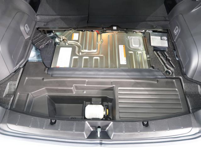 �g�����N�{�[�h���ɂ̓n�C�u���b�h�V�X�e���𓋍ڂ��Ă��܂��I�I