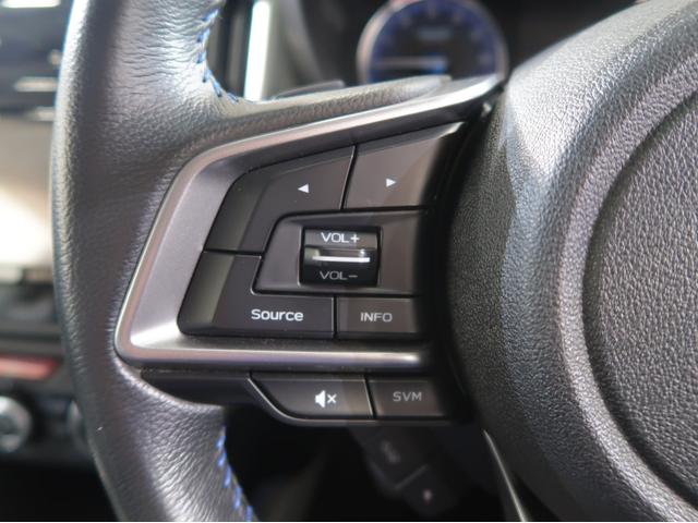 �X�e�A�����O�X�C�b�`�ŃI�[�f�B�I�E�i�r�̑��삪�\�ł��I�茳�ő��삪�o���܂��̂ŁA�^�]�������S�ł���I�I