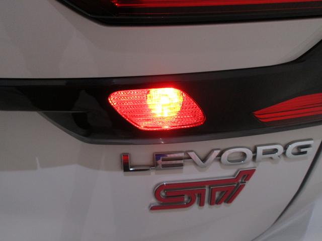 レヴォーグ ＳＴＩ　Ｓｐｏｒｔ　ＥＸ　ＥｙｅＳｉｇｈｔ　Ｘ搭載車（15枚目）