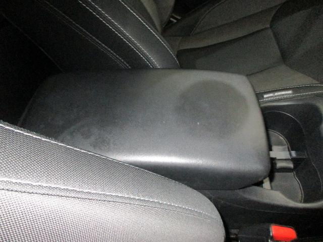 �Ђ��|���Ƃ��Ďg�p�ł���Z���^�[�R���\�[���{�b�N�X�I