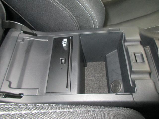 ���[�X�y�[�X�͐[�^�ŁA���[�͂�����܂���I