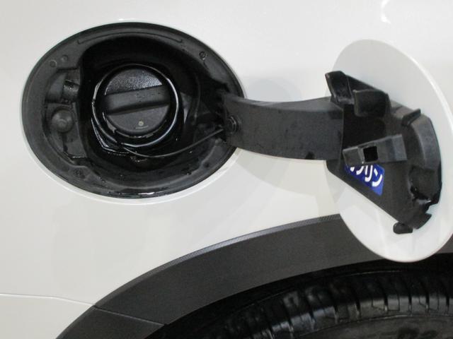 フォレスター ＳＰＯＲＴ　ＥｙｅＳｉｇｈｔメモリーナビ／バックカメラ　プッシュスタート／メモリーナビ／バックカメラ／パワーシート／シートヒーター（13枚目）