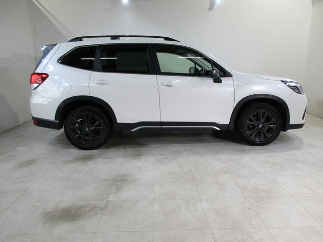 フォレスター ＳＰＯＲＴ　ＥｙｅＳｉｇｈｔメモリーナビ／バックカメラ　プッシュスタート／メモリーナビ／バックカメラ／パワーシート／シートヒーター（40枚目）