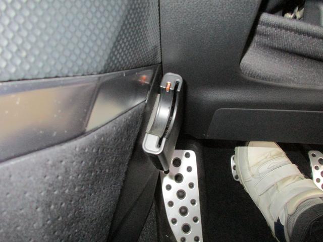 フォレスター ＳＰＯＲＴ　ＥｙｅＳｉｇｈｔメモリーナビ／バックカメラ　プッシュスタート／メモリーナビ／バックカメラ／パワーシート／シートヒーター（58枚目）