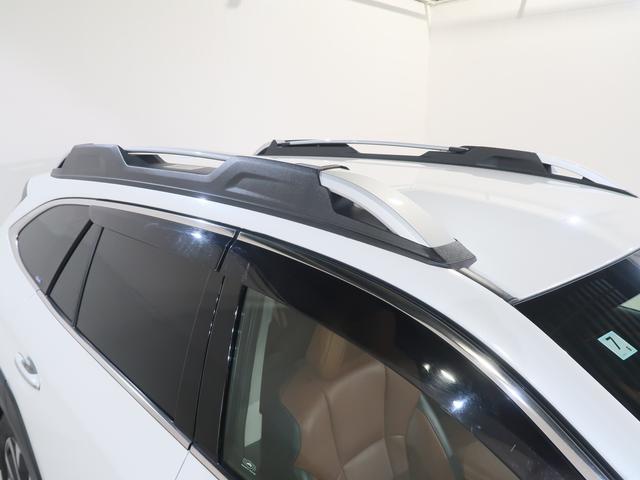 �L�����A�x�[�X���g�킸�ו���ς߂郋�[�t���[���i�N���X�o�[�r���g�C���^�C�v�j�I���[�t���[���Ɋi�[���ꂽ�����̃N���X�o�[�ɉ����A���[�t���[���̑O��[�Ƀ��[�v��x���g�Ȃǂ����ׂ郍�[�v�z�[���𑕔��I