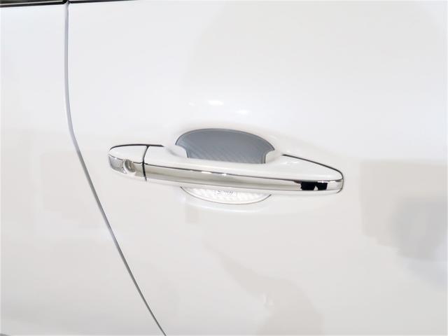 �h�A�n���h���ɐG��邾���ŉ����E�{�����ł���L�[���X�A�N�Z�X�I�A�N�Z�X�L�[���g�т��đO�Ȃ̃h�A�n���h�������ɐG��邾���ŉ����A�h�A�n���h���̃Z���T�[�ɐG��邾���Ŏ{���ł��܂��B