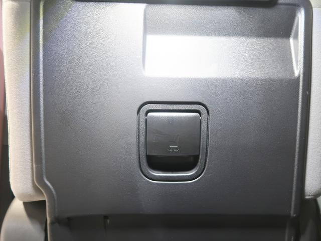 �t�����g�V�[�g�̓V�[�g�o�b�N�̃X�C�b�`�{���o�[����ŁA��ȑ�����X���C�h�\�I