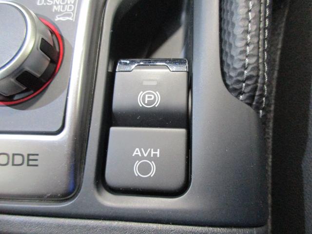 �M���҂��Ńy�_�����瑫������Ă����S�A�d���p�[�L���O�u���[�L���I�[�g�r�[�N���z�[���h�I�p�[�L���O�u���[�L���X�C�b�`�ЂƂō쓮�E�����ł��܂��B�܂���~��Ԃ��ێ�����I�[�g�r�[�N���z�[���h�������B