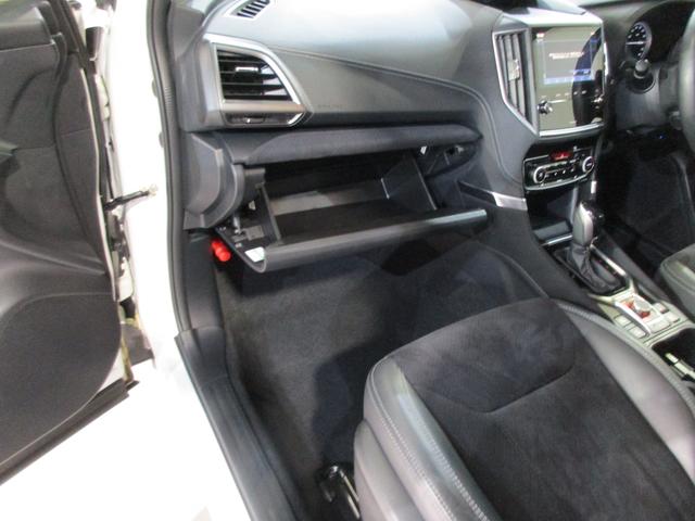 フォレスター SPORT EyeSight メモリーナビ/バックカメラ プッシュスタート/メモリーナビ/バックカメラ/パワーシート/シートヒーター(39枚目)