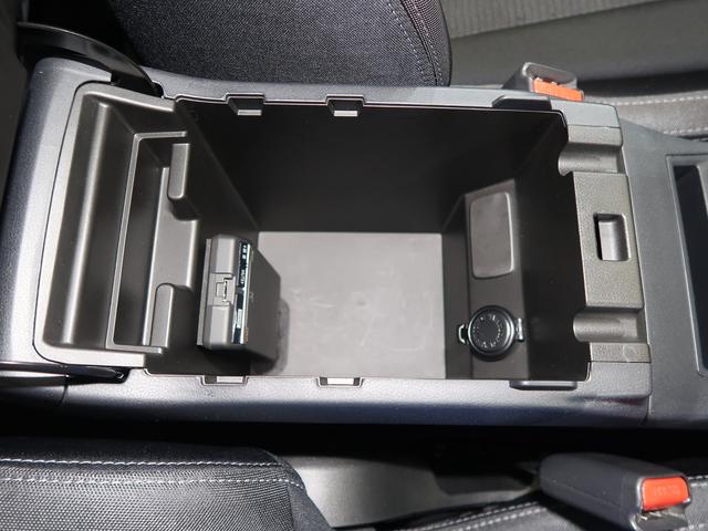 �Z���^�[�R���\�[�����ɂ��d���\�P�b�g������Ă��܂��I�I