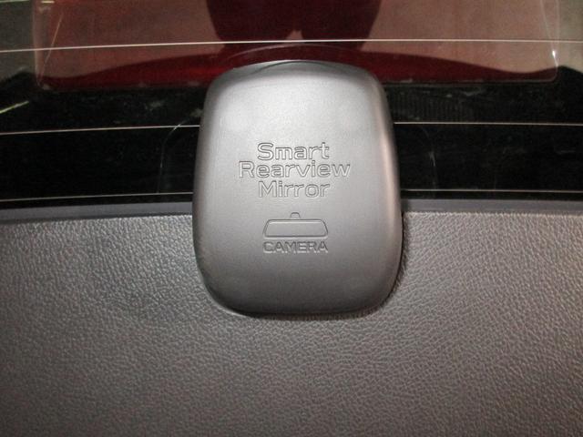 ���ꂪ�J�����̕����ł��B���A�Q�[�g�㕔�^�񒆂ɐݒu����Ă���܂��B