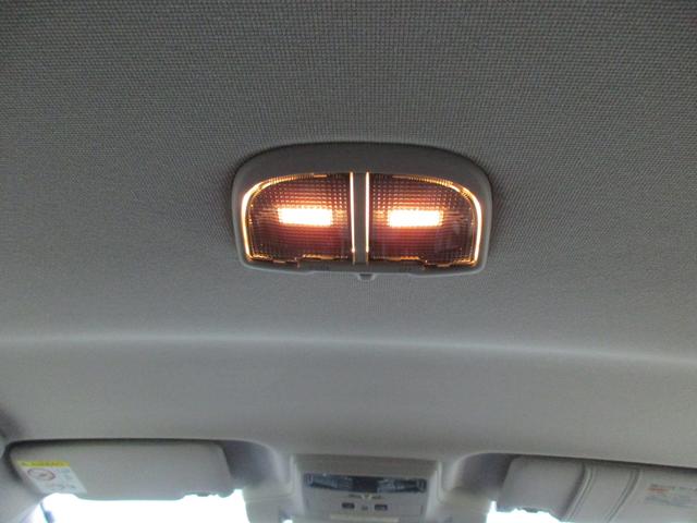 ��ȏ�̎������ł��B���E�ɕ�����Ă���܂��B