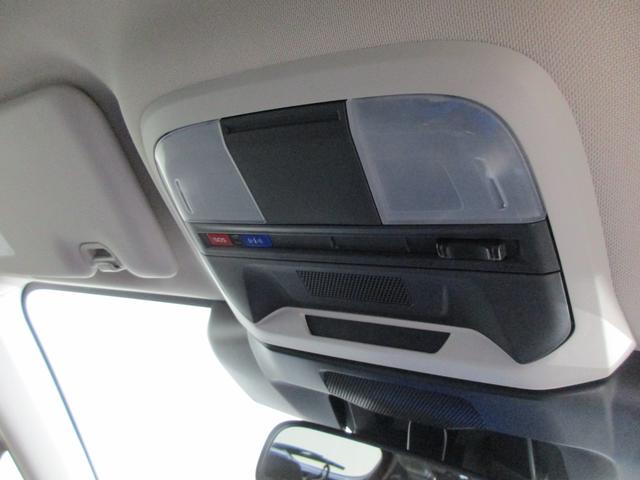 �r�t�a�`�q�t�@�r�n�r�R�[���Ƃr�t�a�`�q�t�@���R�[���̃X�C�b�`�ł��B�}�ȑ̒��s�ǂȂǉ^�]������ȏꍇ��ԗ��̏�ȂǓˑR�̃g���u�����ɐ�p�{�^���������ƃR�[���Z���^�[�ɐڑ��������܂��B