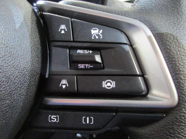 �S�ԑ��Ǐ]�@�\�t�N���[�Y�R���g���[���I�������H�⎩���Ԑ�p���H�𑖍s���A�A�N�Z���A�u���[�L�̑�������Ȃ��Ă����ԑ��܂��͐�s�ԂɒǏ]���đ��s�B�����ƌ��������܂����ł��邩��a�؂ł����ɂ����ł���I