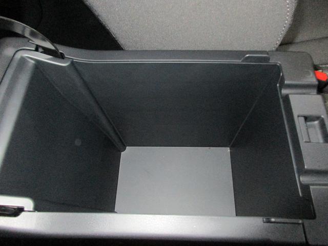 �[�^�ňӊO�Ǝ��[�͂�����܂���I���ɂ͓d���\�P�b�g����������Ă��܂��B