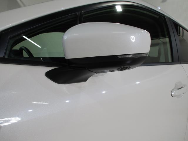 ���h�A�~���[�����ɓ����̃J�����Ŏԗ����O�����m�F�ł��܂��I