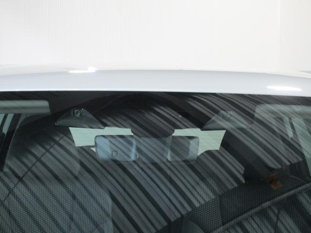 �y�A�C�T�C�g���ځz�A�C�T�C�g�́A�댯�̑����ꏊ�ł��Ԃ���Ȃ����T�|�[�g�I���̃[����ڎw���Đi�������V����A�C�T�C�g���h���C�u�̈��S�Ɩ�����������ɐ[�߂܂��B