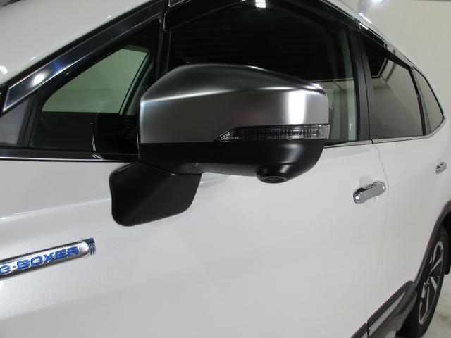 ���h�A�~���[�����ɓ����̃J�����Ŏԗ����O�����m�F�ł��܂��I