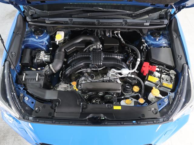 ���炩�ȃG���W���t�B�[���Ŏv���ʂ�̉^�]���ł���A�����Ό��G���W���@�r�t�a�`�q�t�@�a�n�w�d�q�I�r�t�a�`�q�t���Ǝ��ɖ��������Ă����A�y�ʁE�R���p�N�g�E��d�S�̃p���[���j�b�g�ł��B