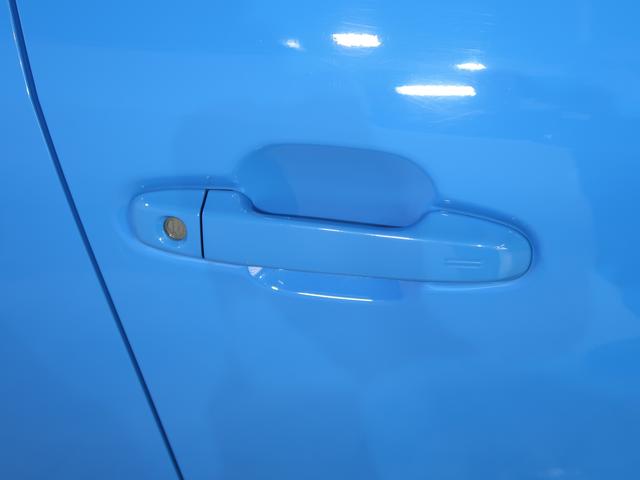 �h�A�n���h���ɐG��邾���ŉ����E�{�����ł���L�[���X�A�N�Z�X�I�A�N�Z�X�L�[���g�т��đO�Ȃ̃h�A�n���h�������ɐG��邾���ŉ����A�h�A�n���h���̃Z���T�[�ɐG��邾���Ŏ{���ł��܂��B