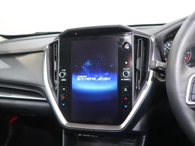 �X�}�[�g�t�H���A�v�����g���A���ʂŒ����I�ɑ���ł���A�P�P�D�U�C���`�Z���^�[�C���t�H���[�V�����f�B�X�v���C���C���t�H�e�C�������g�V�X�e���I