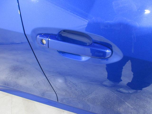 �h�A�n���h���ɐG��邾���ŉ����E�{�����ł���L�[���X�A�N�Z�X�I�A�N�Z�X�L�[���g�т��đO�Ȃ̃h�A�n���h�������ɐG��邾���ŉ����A�h�A�n���h���̃Z���T�[�ɐG��邾���Ŏ{���ł��܂��B