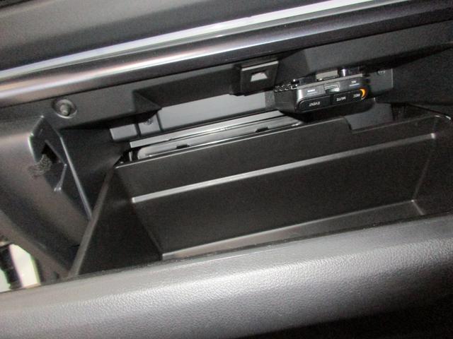 レヴォーグ ＧＴ－Ｈ　ＥＸ　ＥｙｅＳｉｇｈｔ　Ｘ　ナビ／バックカメラ　プッシュスタート／メモリーナビ／バックカメラ／パワーシート／シートヒーター（6枚目）