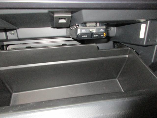 レヴォーグ ＧＴ－Ｈ　ＥＸ　ＥｙｅＳｉｇｈｔ　Ｘ　ナビ／バックカメラ　プッシュスタート／メモリーナビ／バックカメラ／パワーシート／シートヒーター（7枚目）