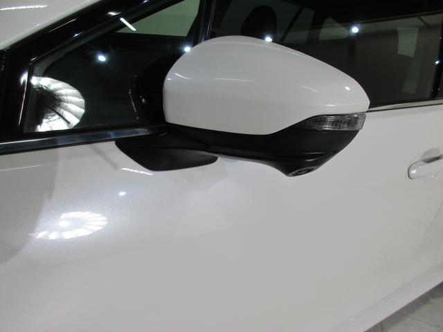 レヴォーグ ＧＴ－Ｈ　ＥＸ　ＥｙｅＳｉｇｈｔ　Ｘ　ナビ／バックカメラ　プッシュスタート／メモリーナビ／バックカメラ／パワーシート／シートヒーター（8枚目）
